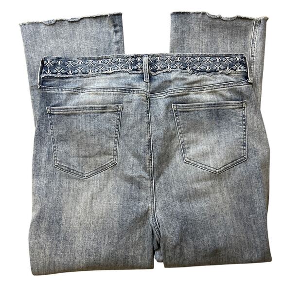 NYDJ Plus Size Light Wash Stretch Slim Bootcut LiftXTuck Raw Hem Jeans Size 14 - Picture 3 of 10